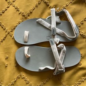 Xero Shoes VERACRUZ sandal Women Size 7